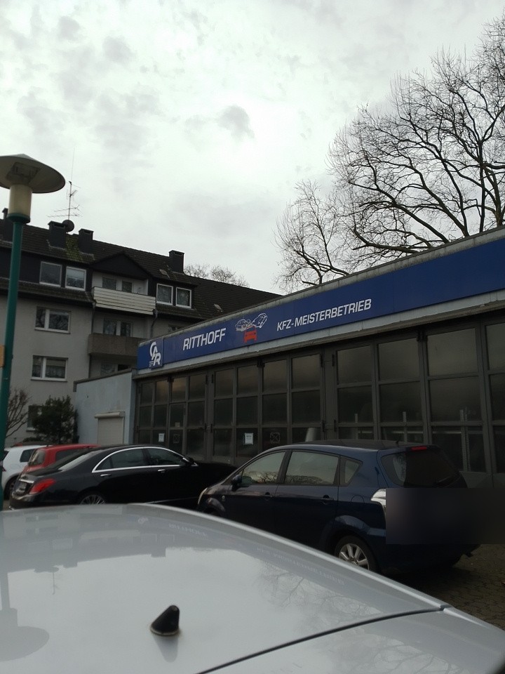 Werkstatthof von Ritthoff Kfz-Technikerbetrieb